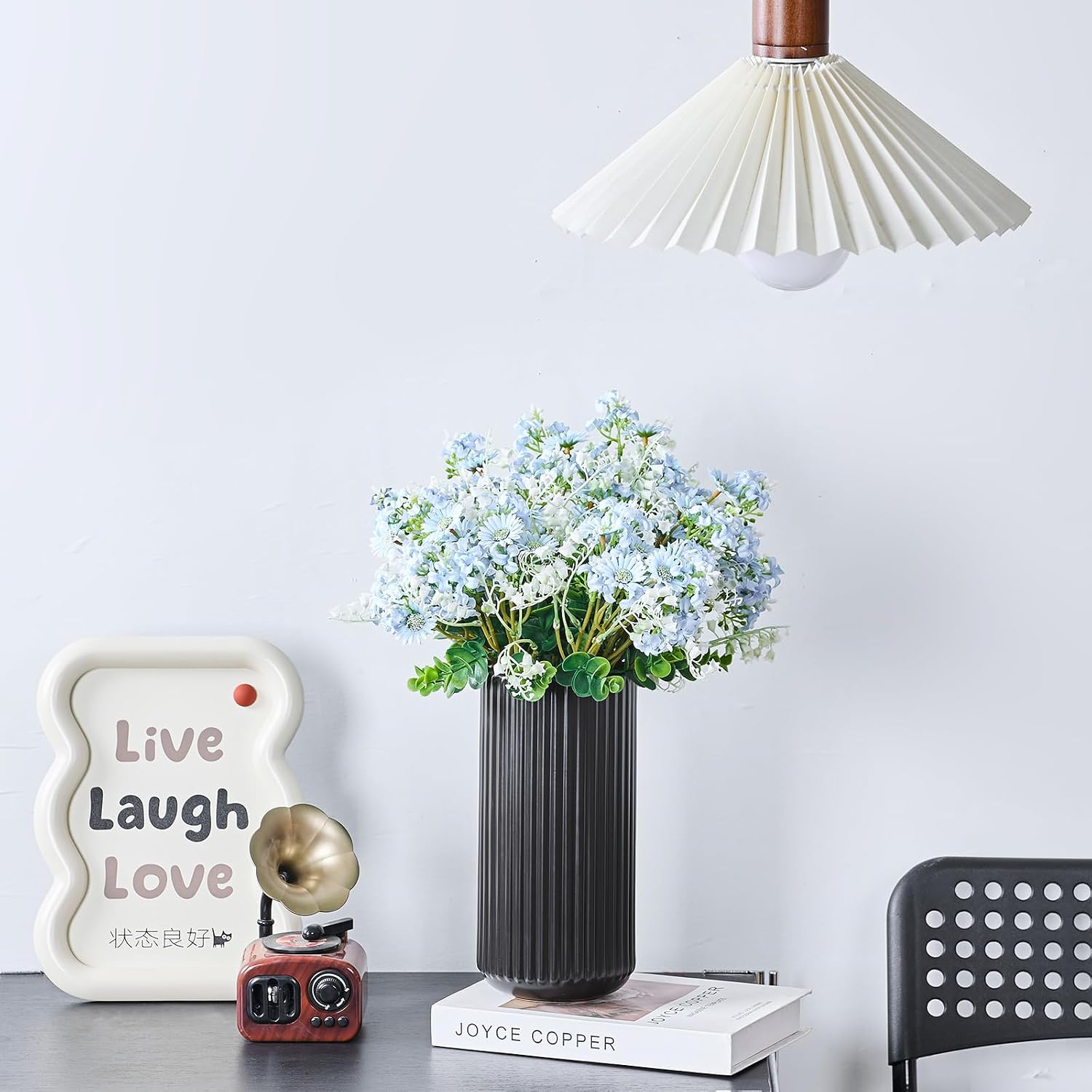 Black Ceramic Flower Vase for Pampas Grass / Ceramic Black / 8 Inch