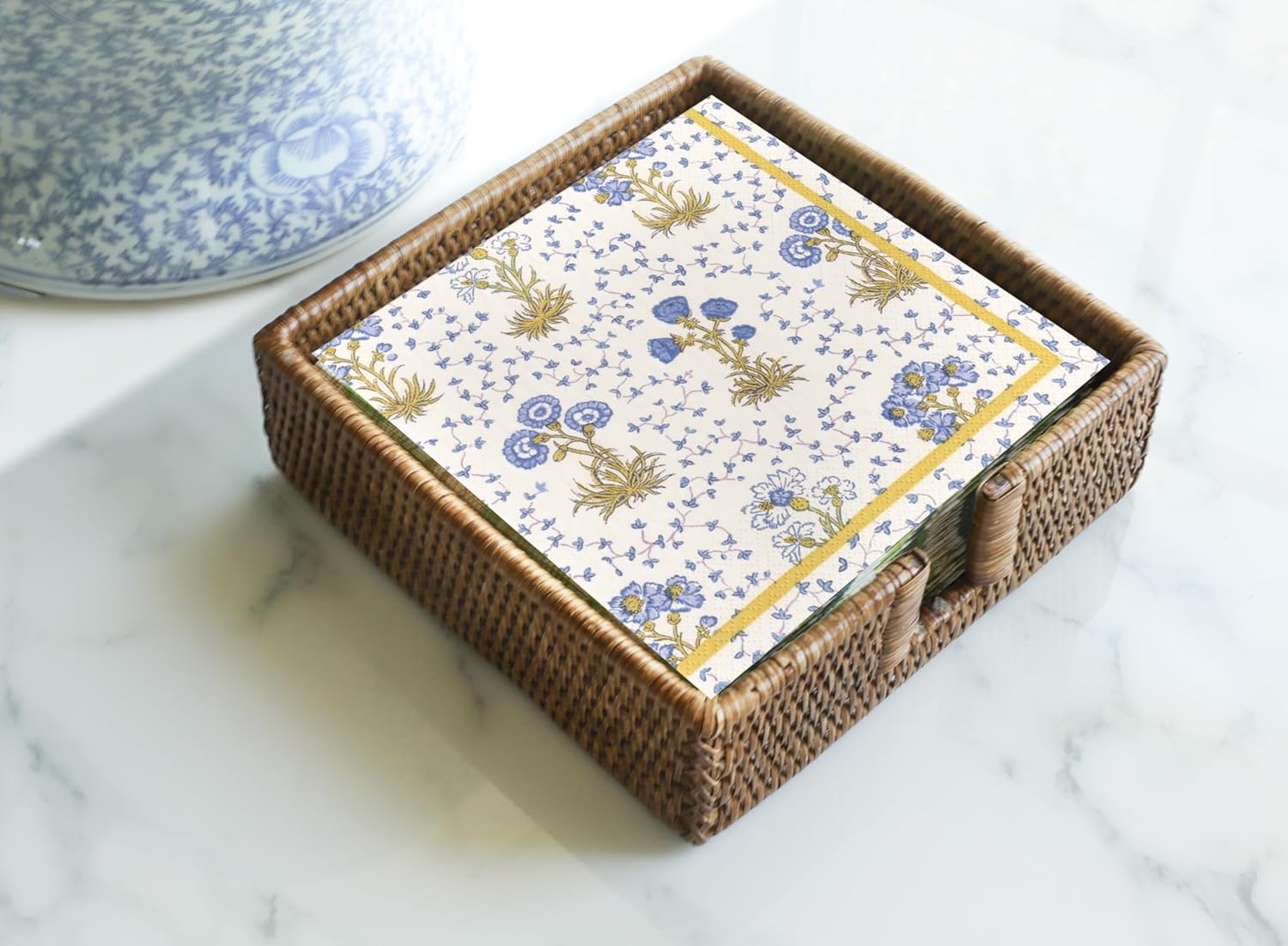 Rattan Napkin Holder in Dark Brown / Cocktail / Natural