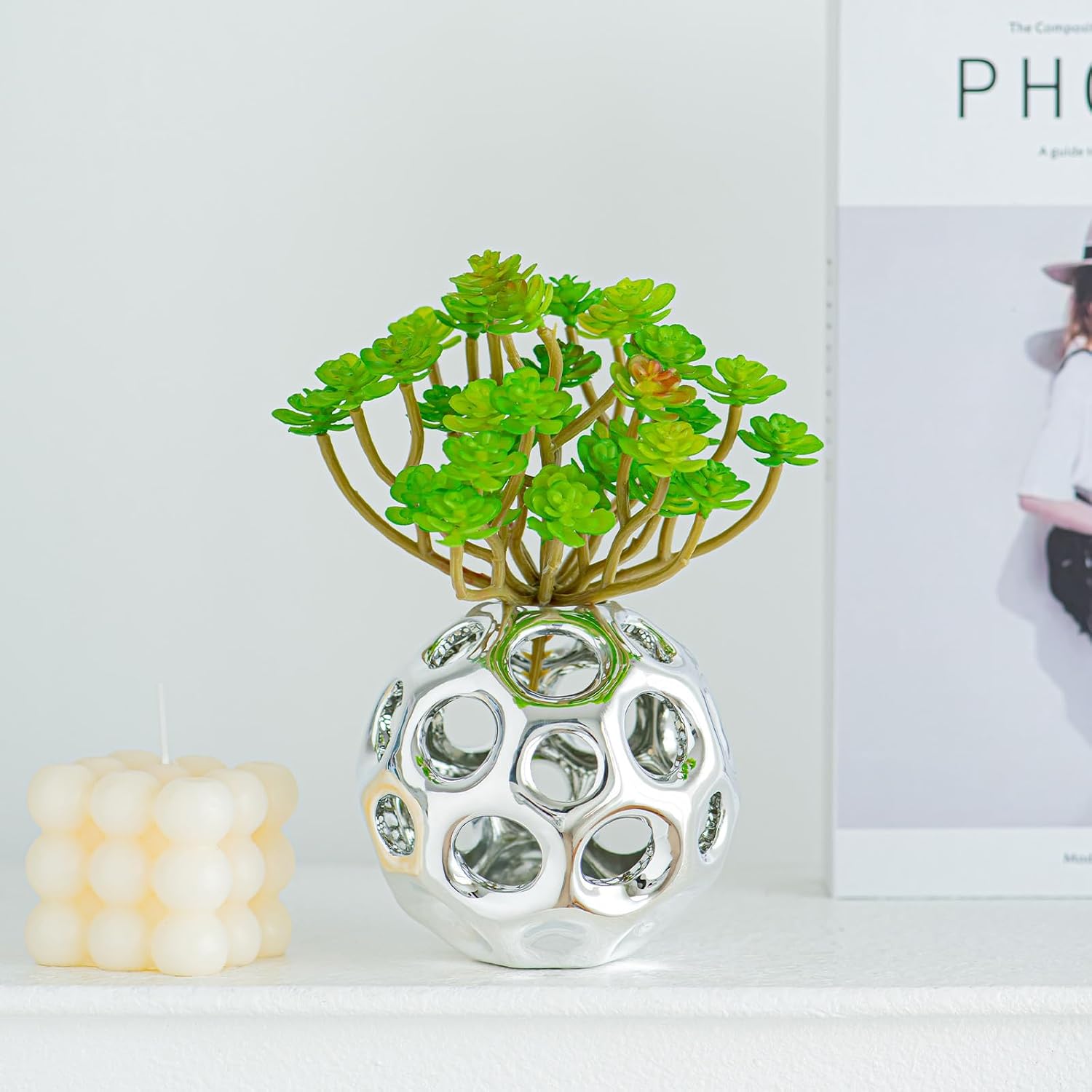 Modern Geometric Balls Centerpieces / Silver