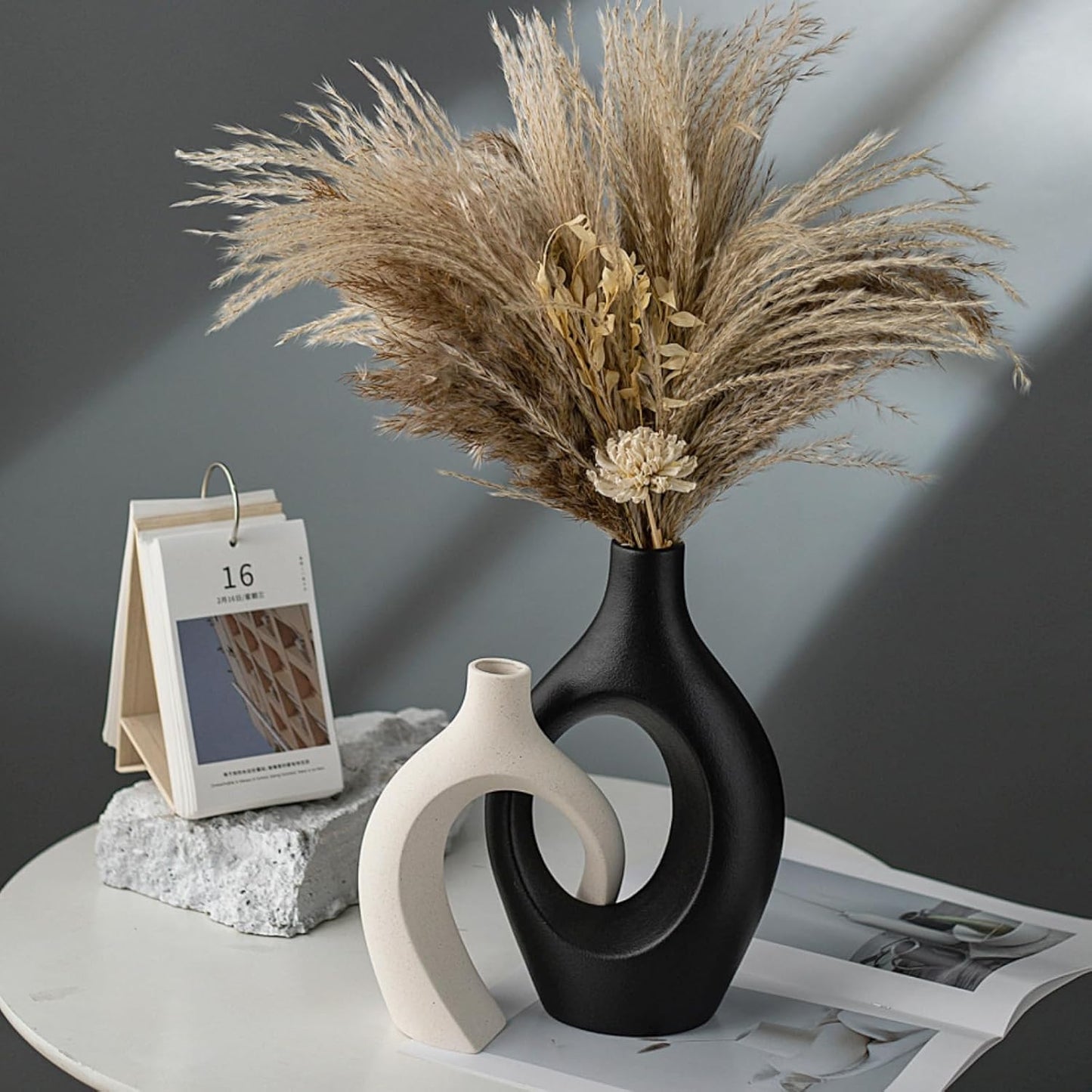 XL Black and Beige Snuggle Hollow Ceramic Vase / Black+beige XL / Set of 2