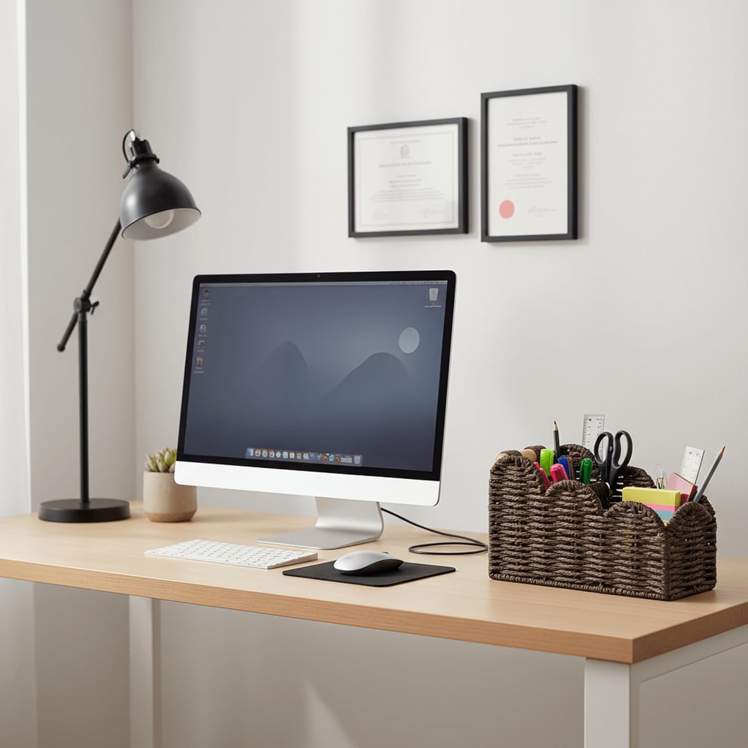 Remote Pen&Pencil Holder Cup / Brown / 3 Slots