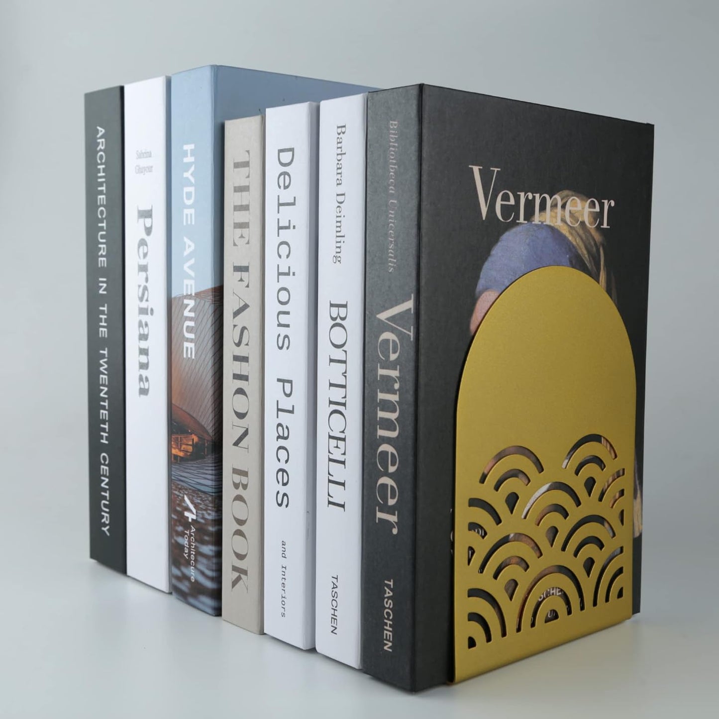 Decorative Books / Black and whiteshelf Decor Accents Library décor / Black and White / Set of 7
