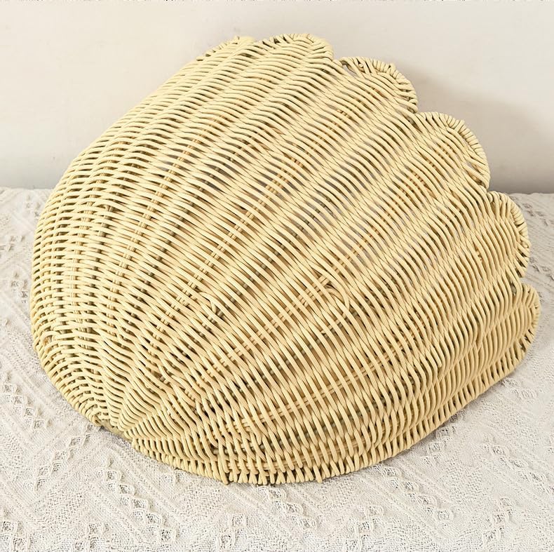 Scalloped Wall Basket / Set of 2