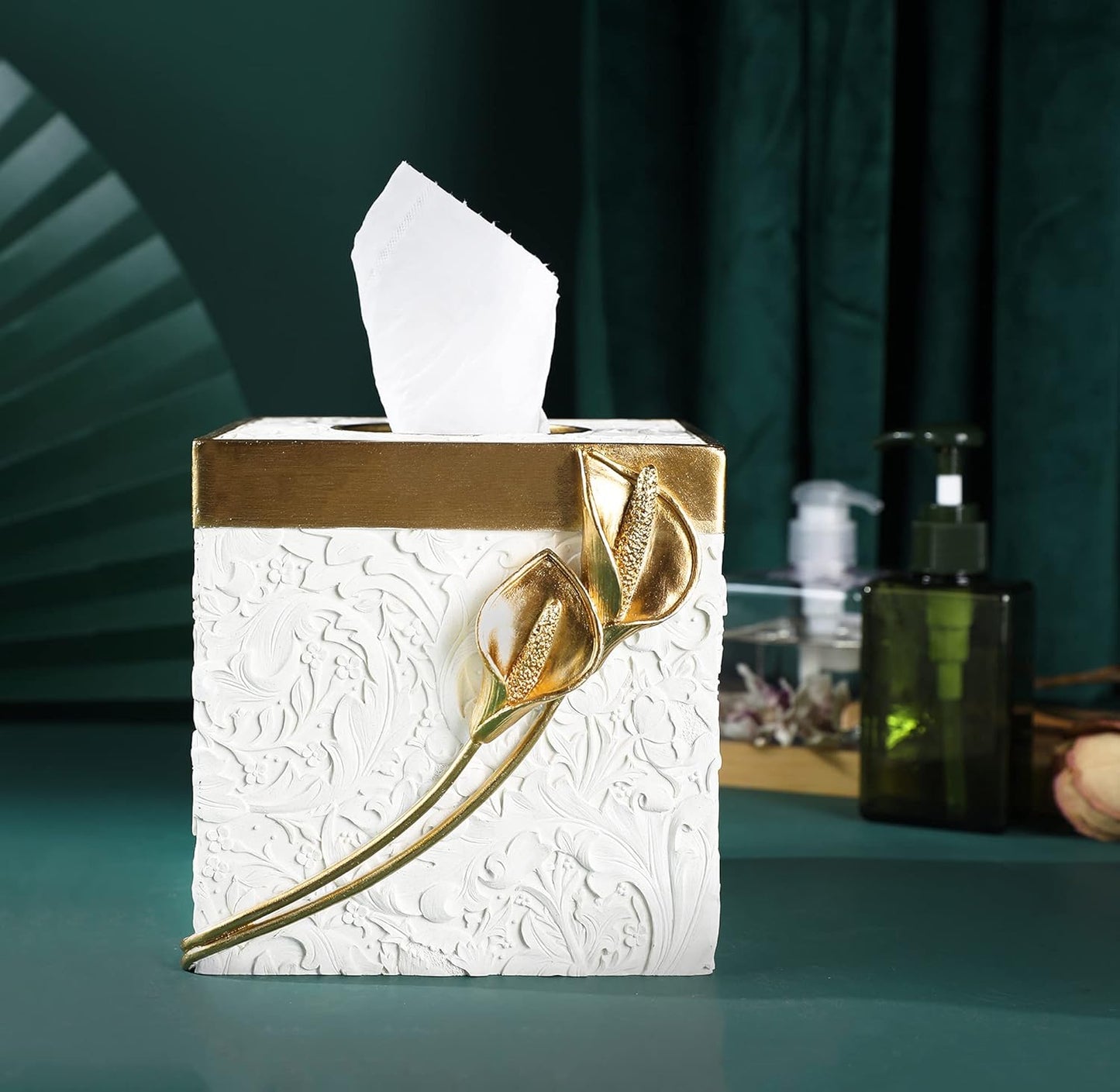 Modern Square Tissue Box Cover Holder / Common Callalily