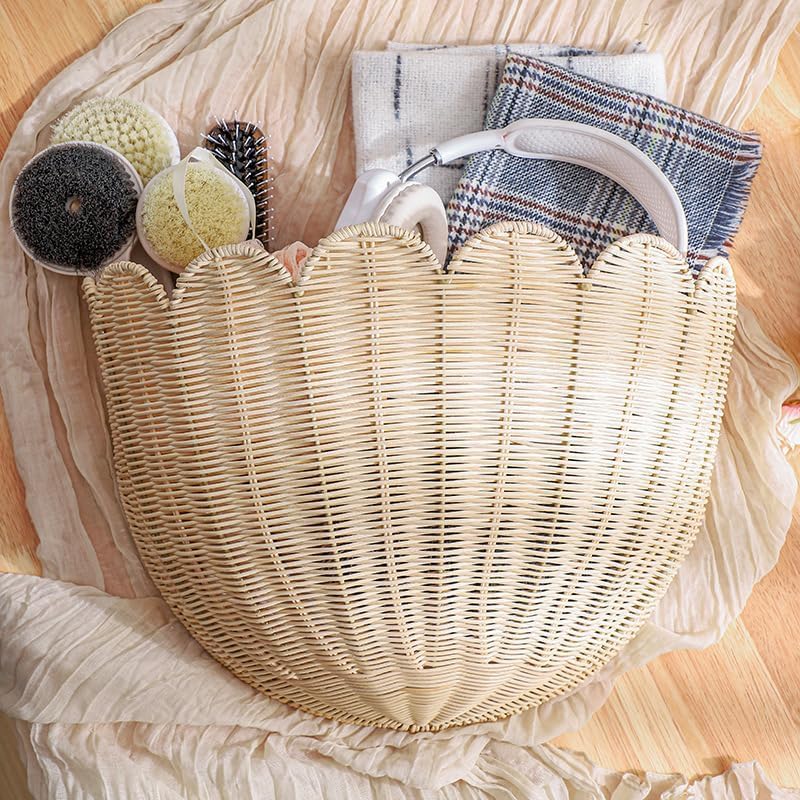 Woven Plant Wall Decor Art / Off White / Medium