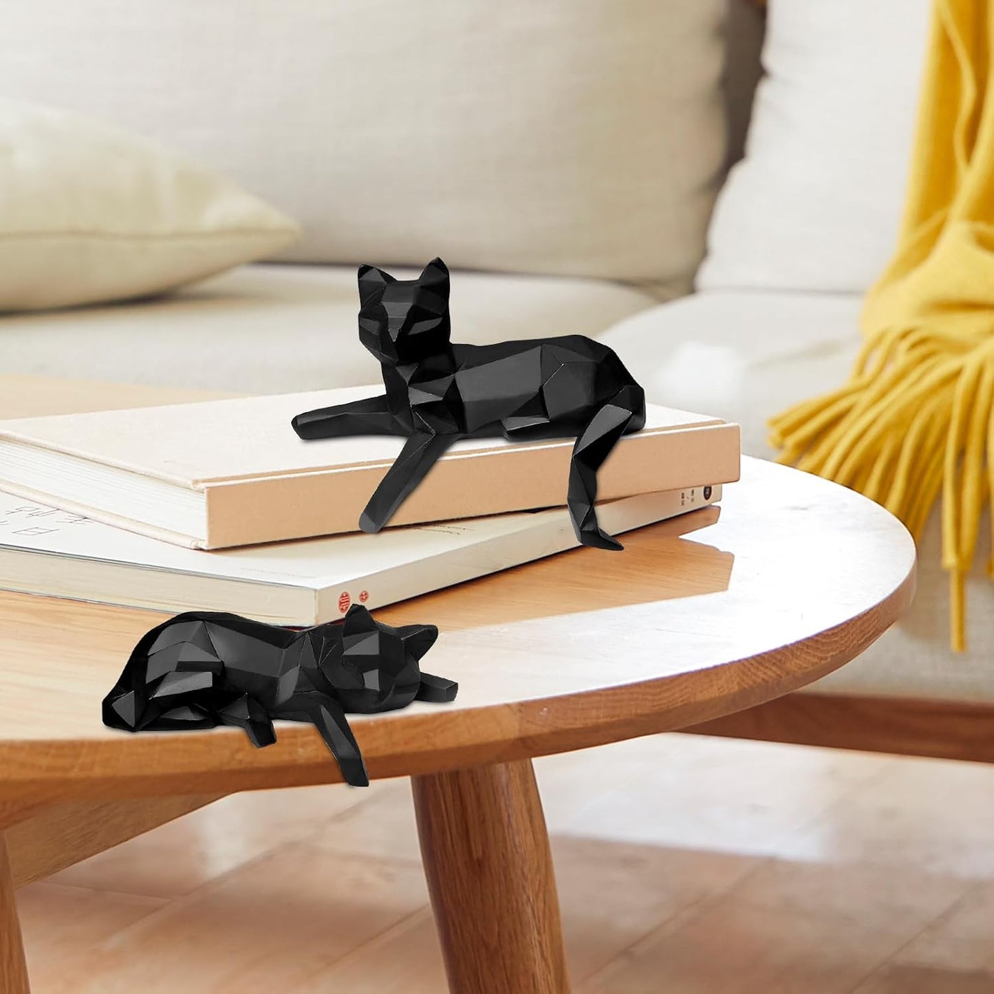 Modern Geometric Cat Figurines / Black