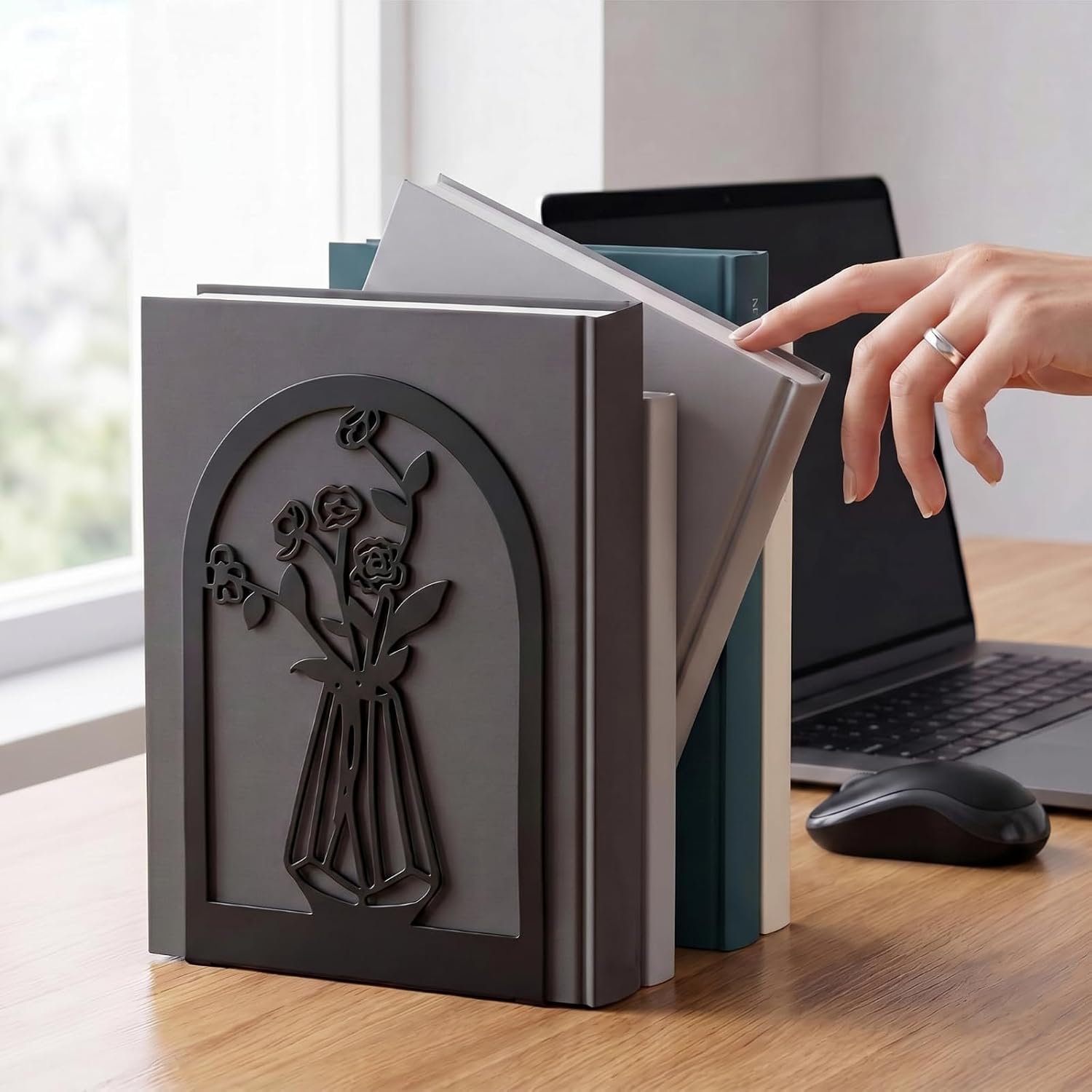 Metal Bookends / Black Modern / Set of 6