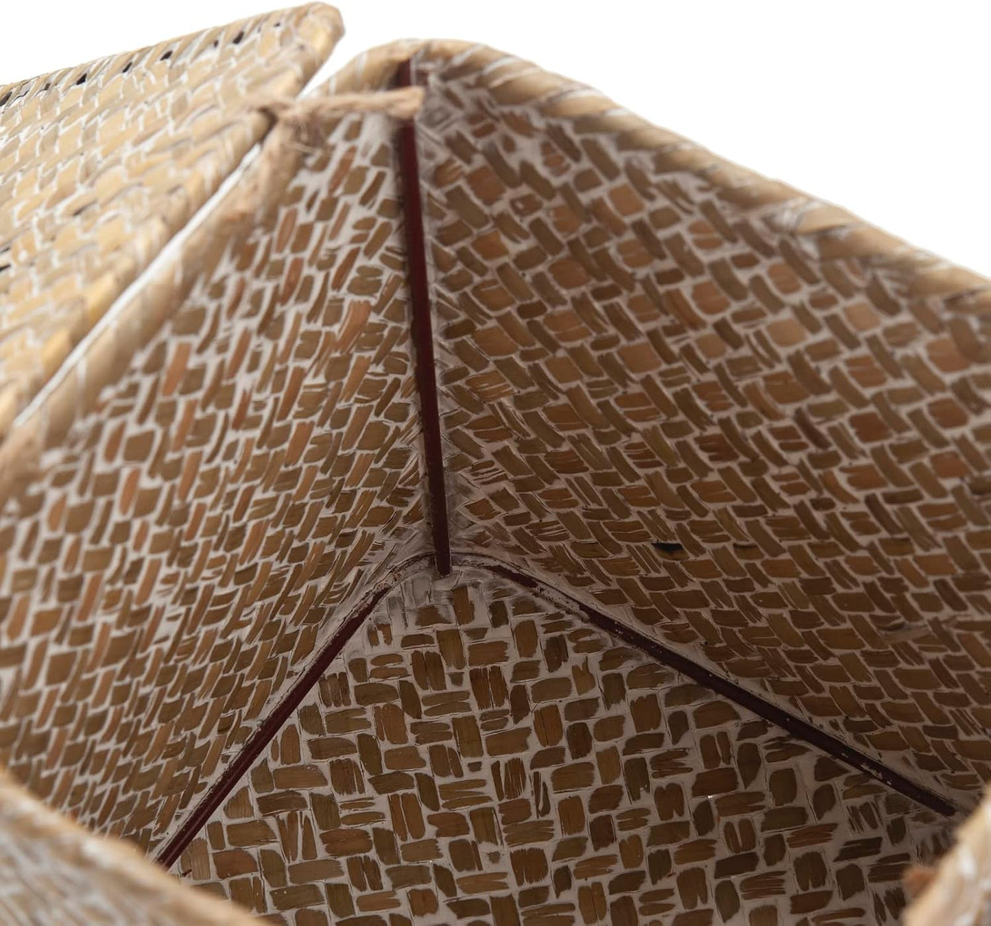 Seagrass Tissue Box Holder / Whitewash