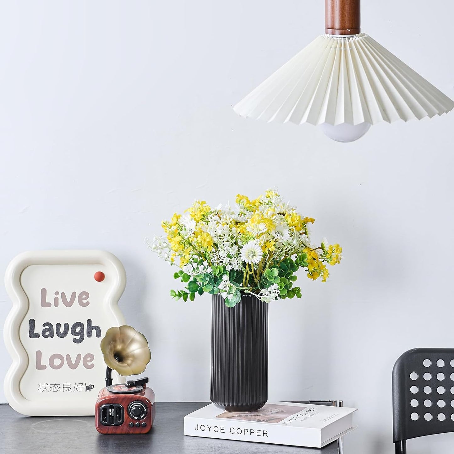 Black Ceramic Flower Vase for Pampas Grass / Ceramic Black / 8 Inch