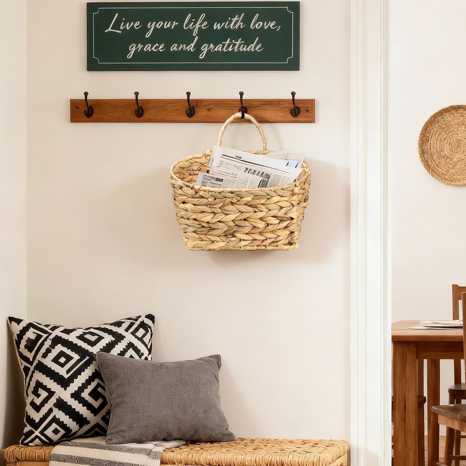 Rustic Farmhouse Wall Decor Organizer / Natural-water Hyacinth / Small