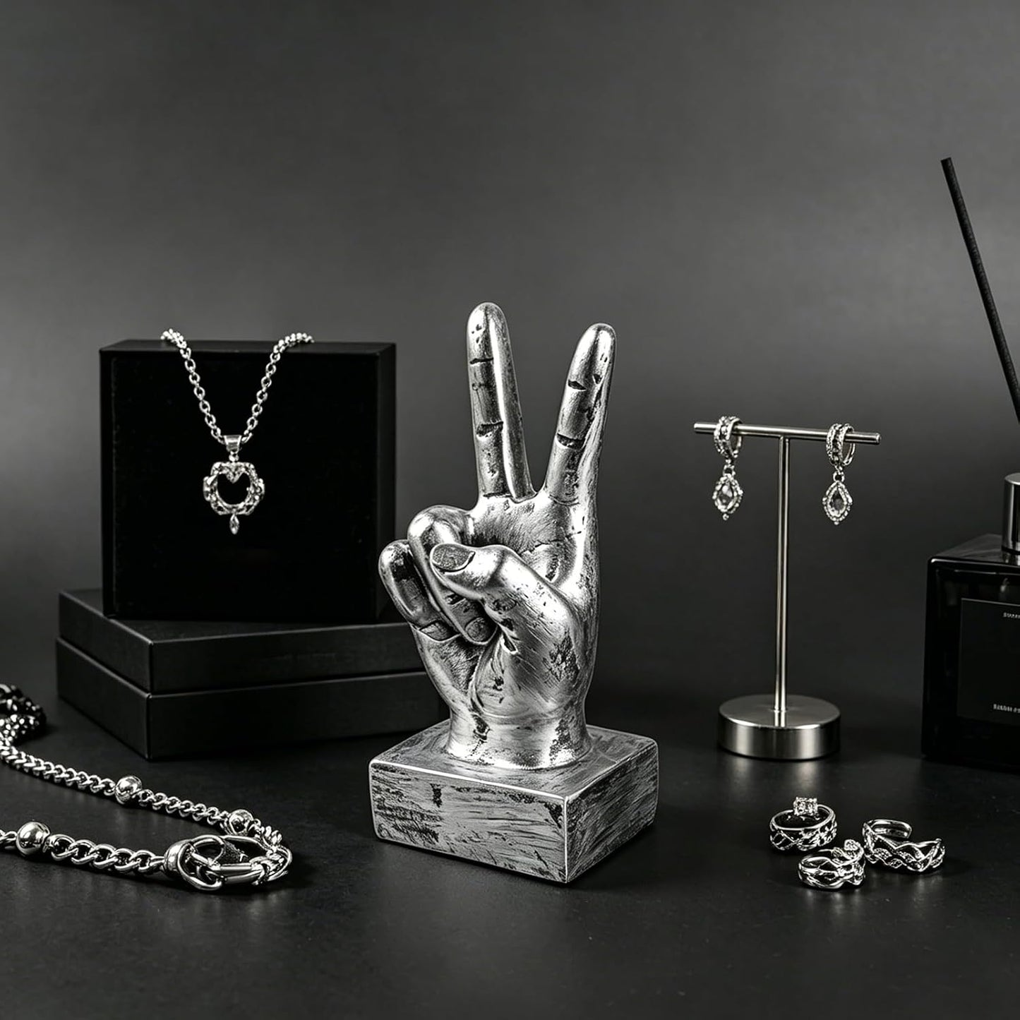 Hand Gesture Desk Statue 1 Pc Resin Finger Sculpture / Silver