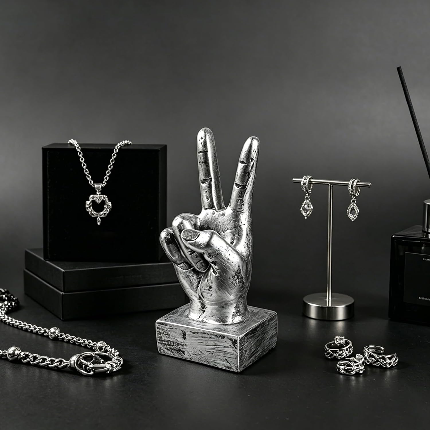 Hand Gesture Desk Statue 1 Pc Resin Finger Sculpture / Silver