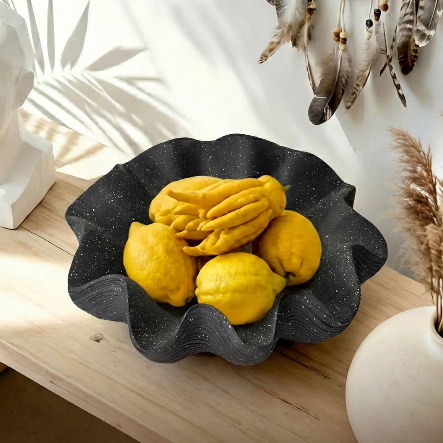 Scalloped Decorative Bowl Home Decor / Starry Black