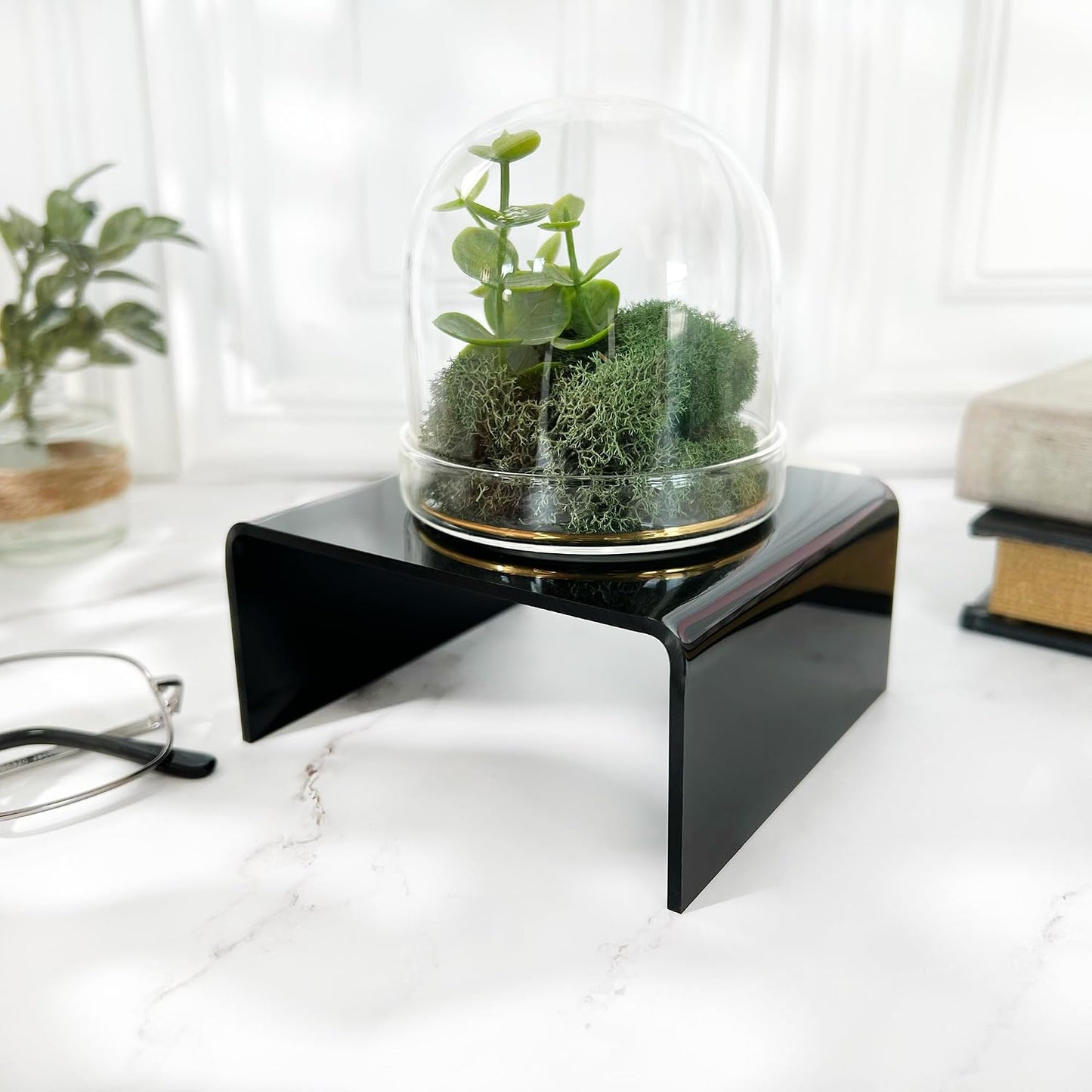 Acrylic Short Square Display Riser / 2 x 4 x 4 / Black