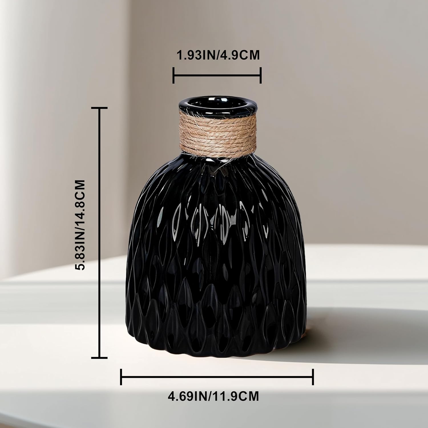 Ceramic Vase for Flowers / Black / 6 Inch