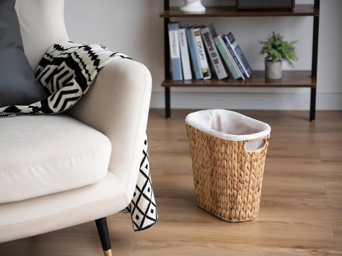 Wicker Waste Basket / Natural