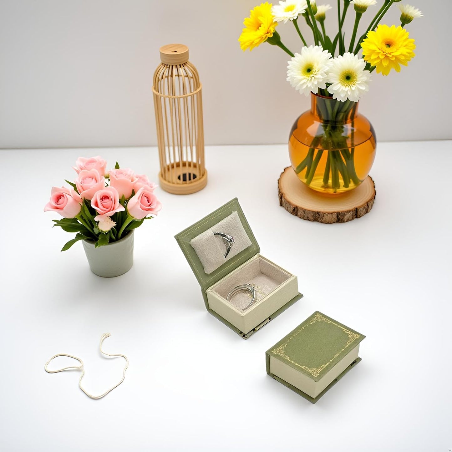 Book Shaped Ring Box / Green-book