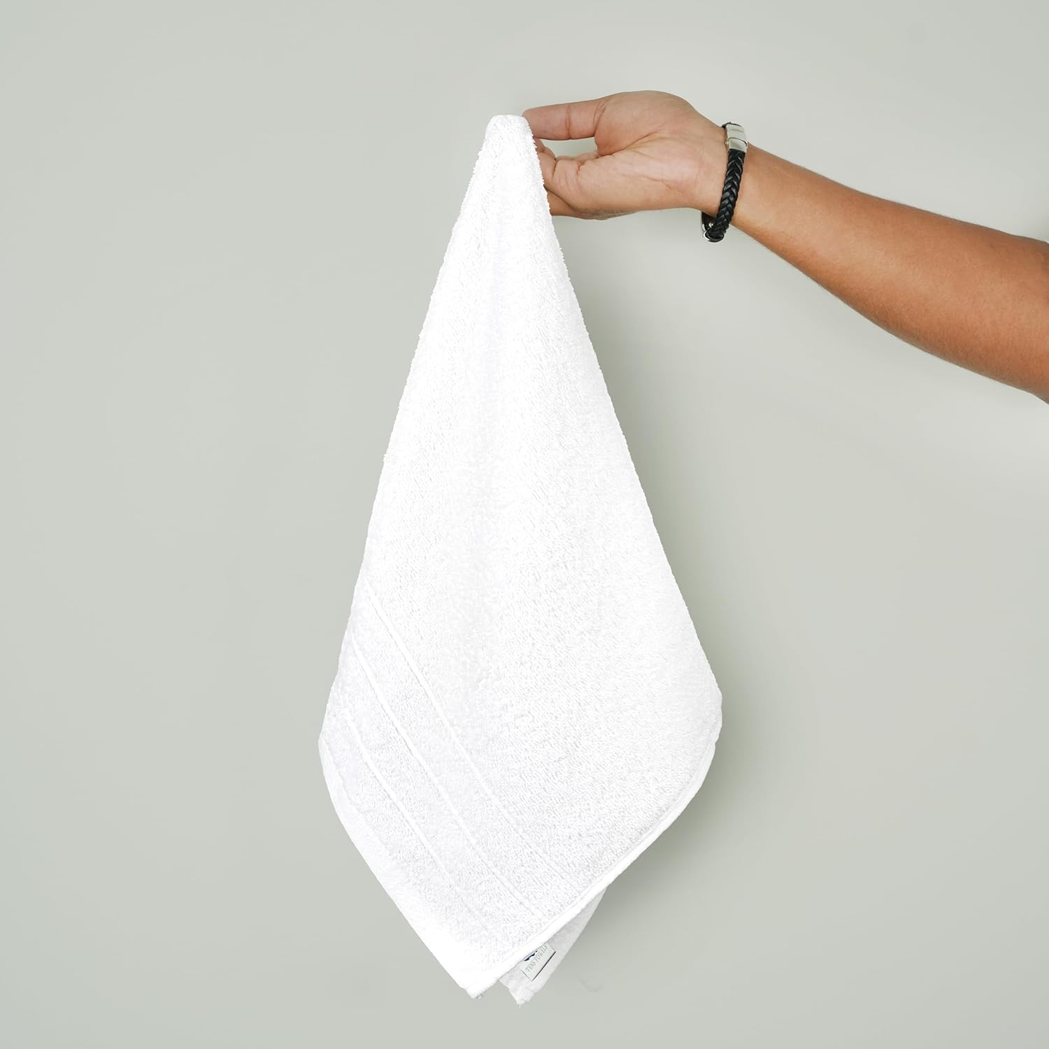 6 Piece Hand Towels Set 16 x 28 Inches, White | 100% Cotton, Lighter Weight, Quick to Dry, 16 x 28 Inches, Super Soft &