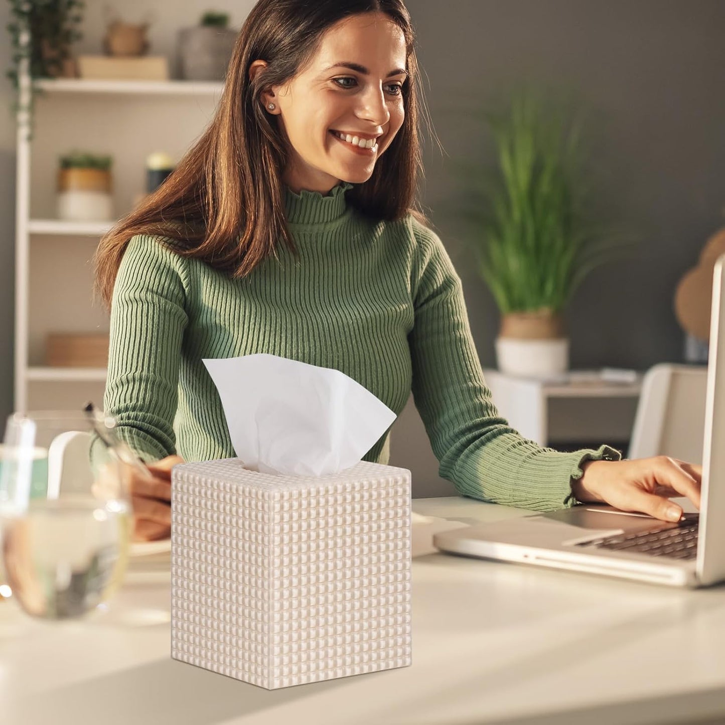 Square Modern Facial Acrylic Tissue Holder / Beige / Tissue Box Cover
