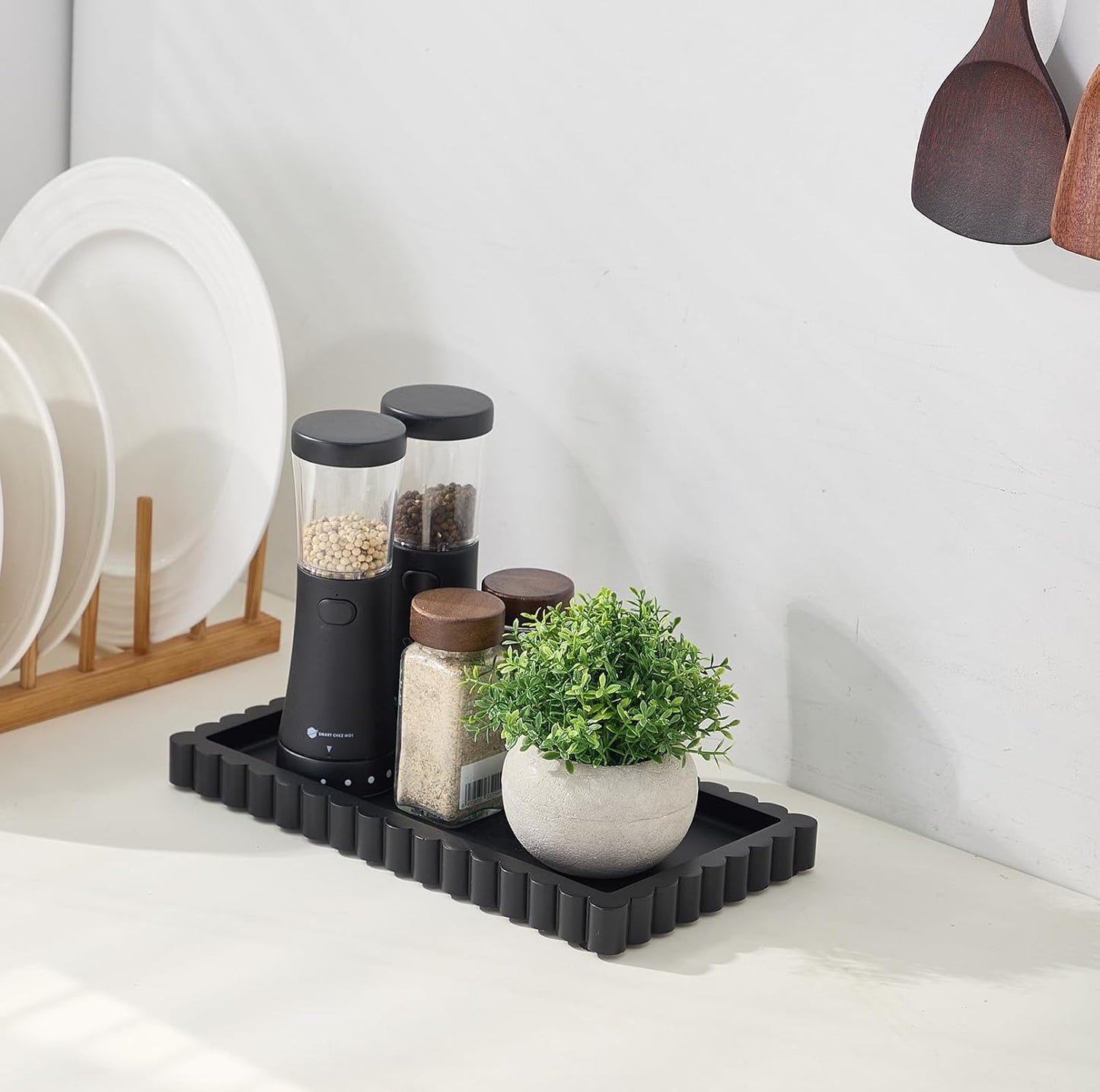 Scalloped Bathroom Vanity Tray for Countertop- Small Concrete Modern Industrial Minimalist Counter