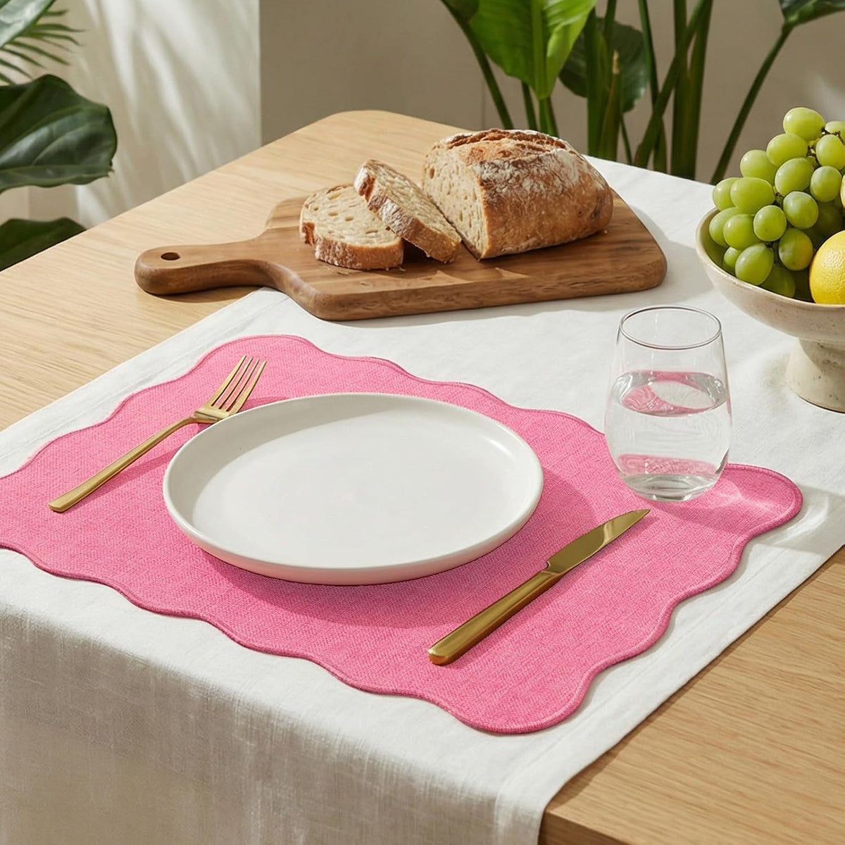 AHHFSMEI Linen Placemats Set of 8 Heat Resistant Non-Slip Stain Proof Table Mats for Kitchen Dining Elegant Decor Place