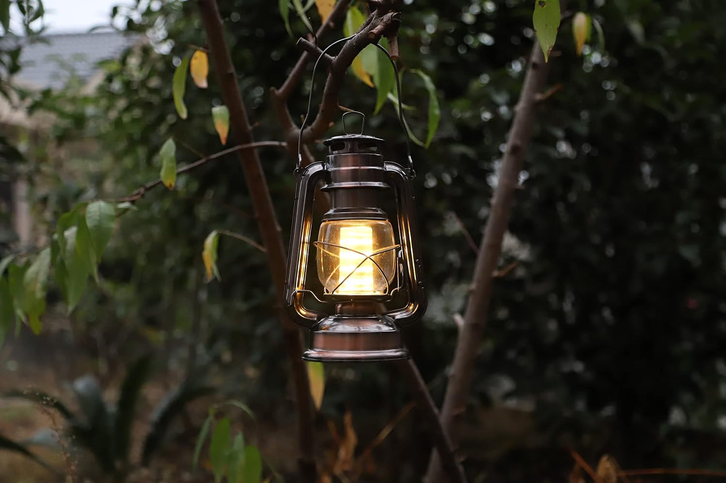 YAKii LED Vintage Lantern Metal Hanging Hurricane 12 LED Dimmer Switch Warm White Battery Operated Power Outage Indoor