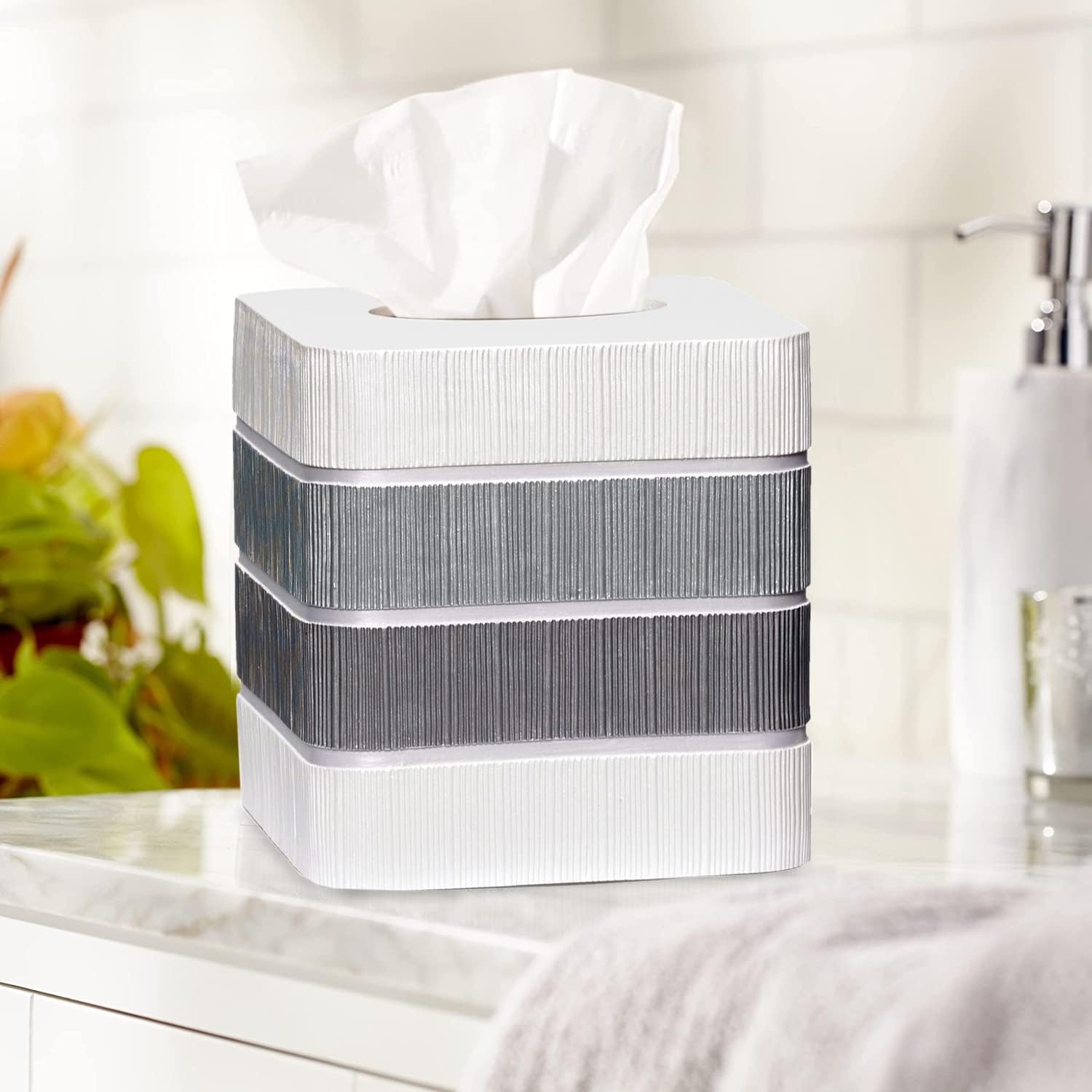 Zahari Home 2pc Modern Line Stylish Bath Accessories Set Waste Basket & Square Tissue Box Cover Classic Contemporary