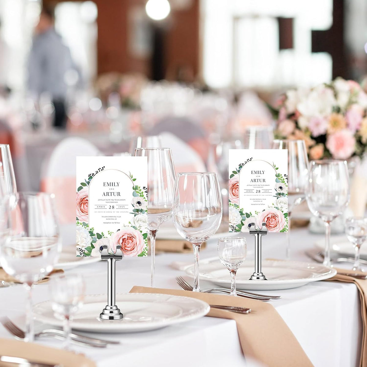 24 Pcs Silver Metal Table Number Holders 3.15 Inch Wedding Place Card Holders Bulk Harp Clip Table Sign Stands Card