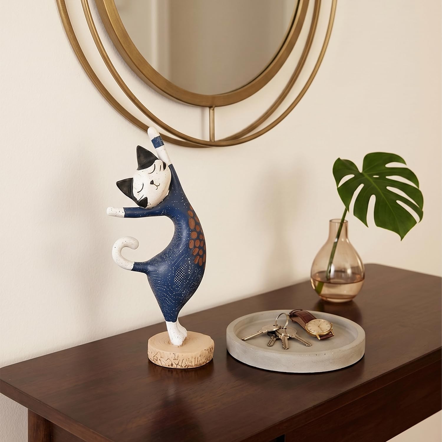 Modern Resin Cat Figurine Home Decor / Blue and White Polka Dot Cat