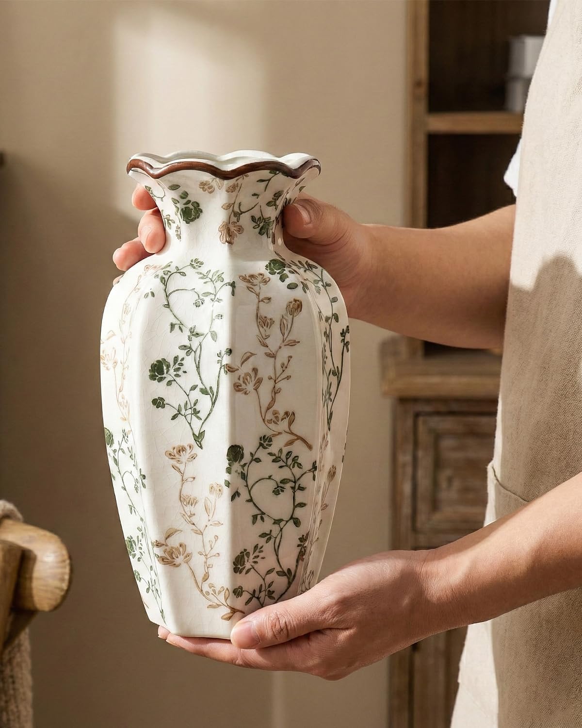 Green Floral Ceramic Vase / Brown and Green / 8.86 Inch
