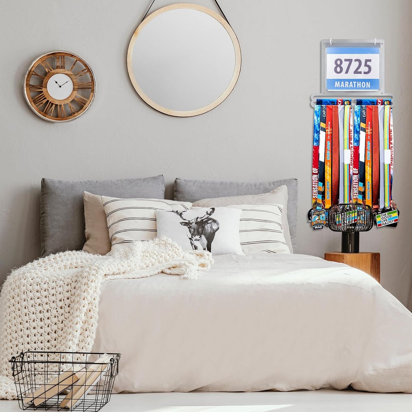 Race Medal and Bib Display Medal Hanger Running Bib Holder Wall Mounted Hanging Rack Stands Gifts for Runners