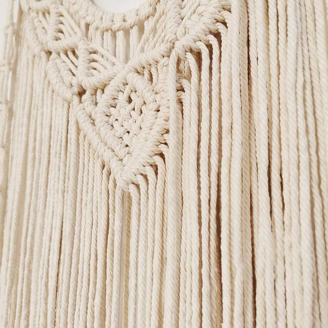 Macrame Wall Hanging Boho Macrame Tapestry Woven Home Decor Wall Pediment / 27.6"L x 15.7"W