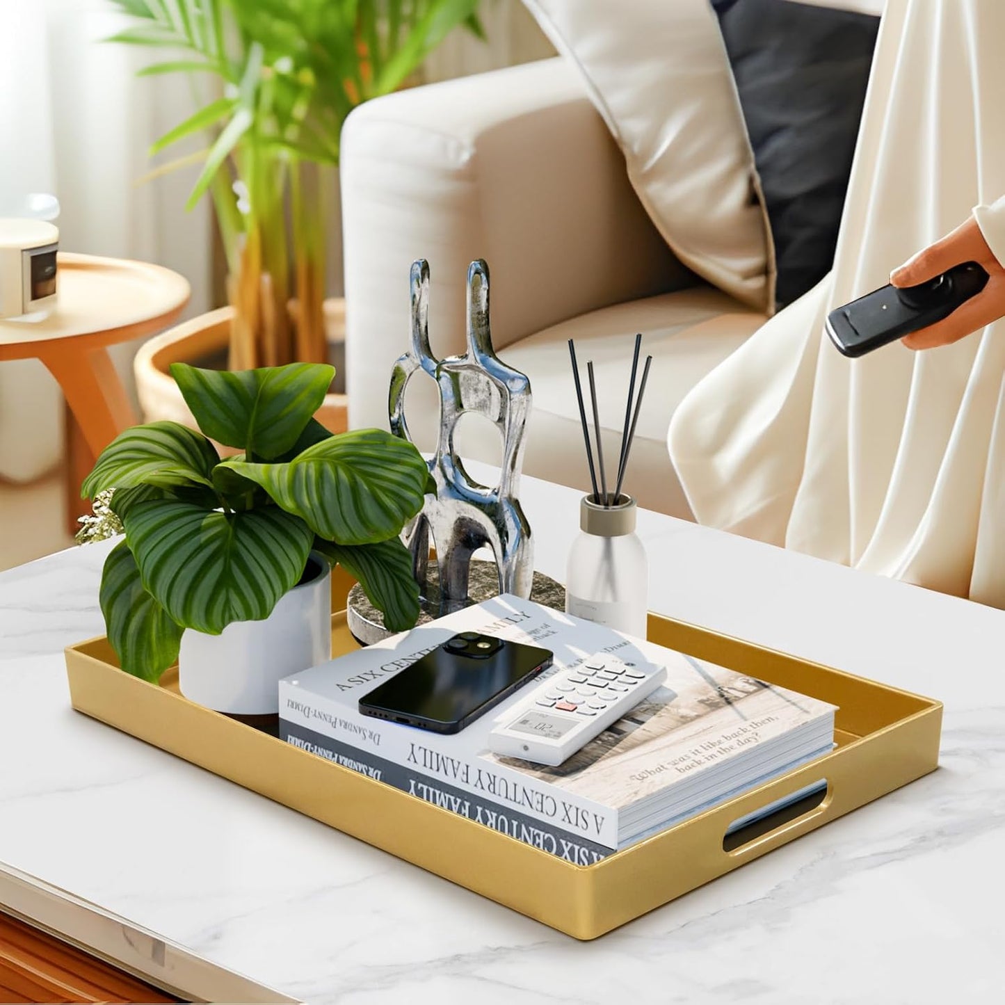 Modern Serving Tray / 15.8 x 10.2 x 1.4 / Gold