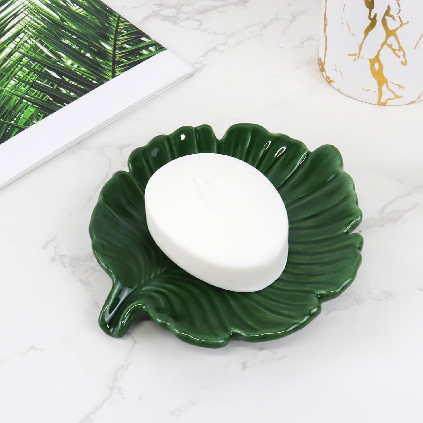 Ceramic Soap Dish Holder in Palm Leaf Style / Green