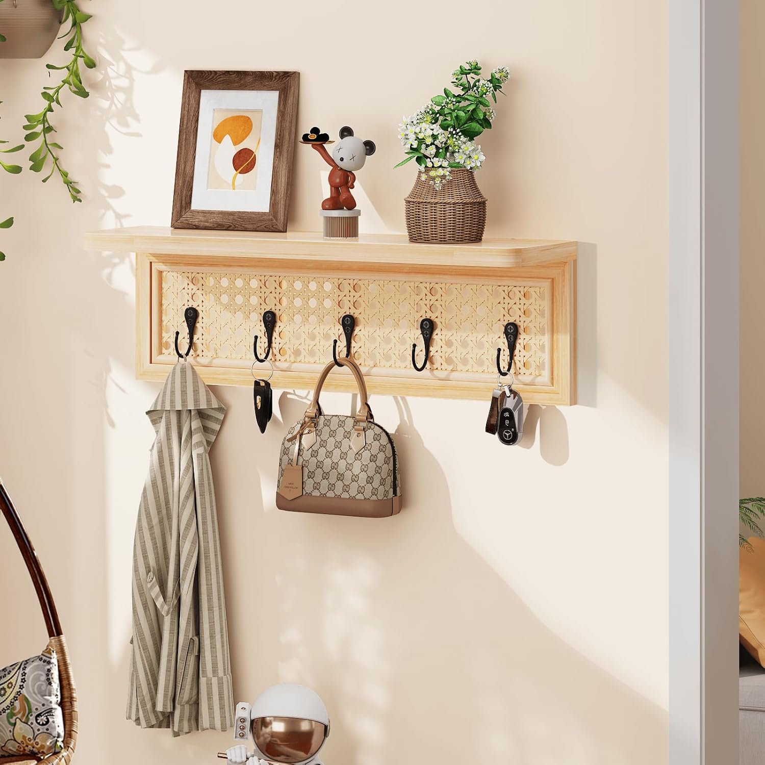 Wood Floating Shelves / Metal Hook / Natural