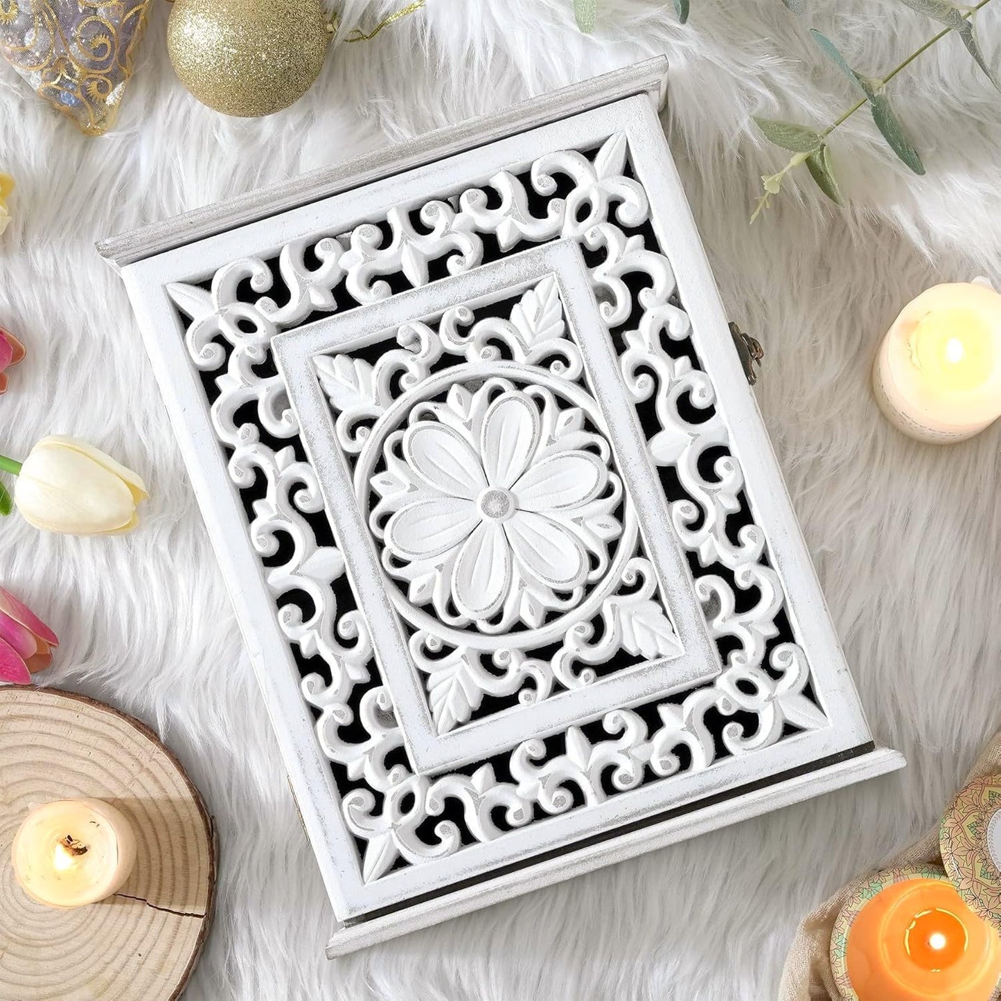 Wooden Key Holder / Retro White