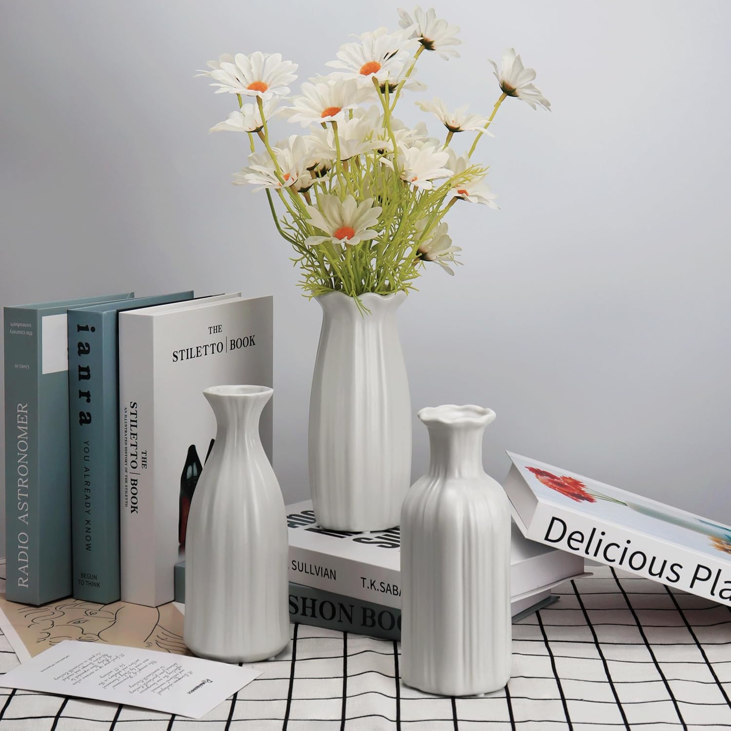 Ceramic Vase Small Vase Set can be Used as Bedroom Study Living / Hpby / White / 7 Inch / Set of 3