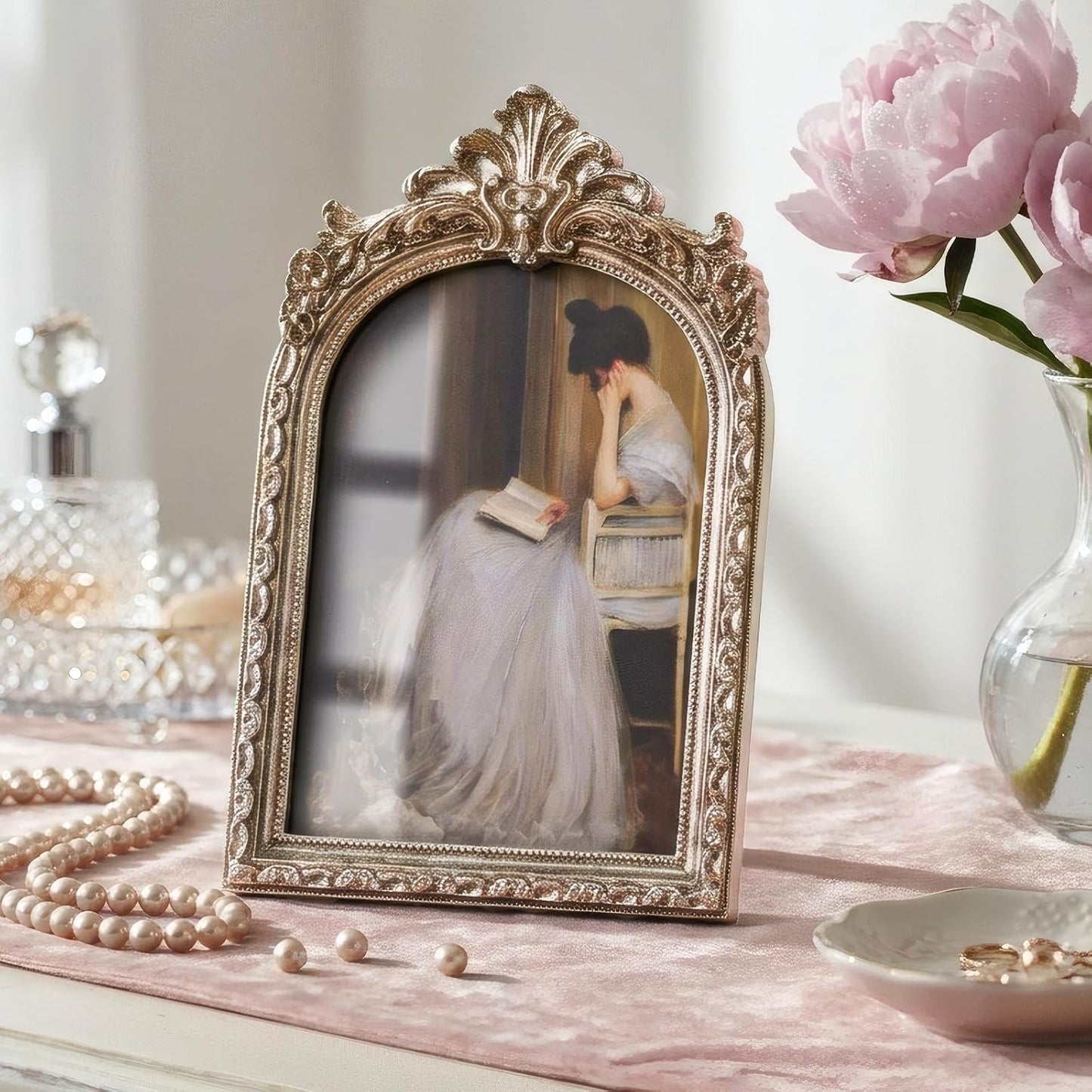 Vintage Silver Picture Frame / Silver Arch / 5 x 7