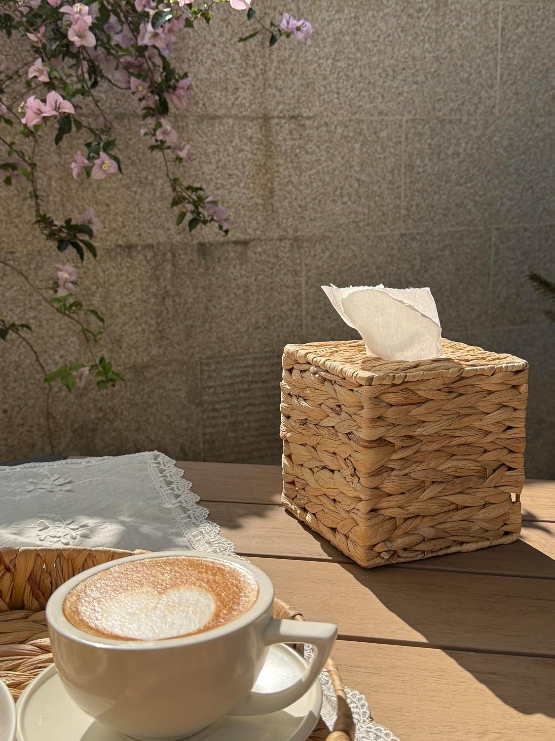 Water Hyacinth Tissue Box Cover Square Decorative Woven Tissue Box Holder / 5.9 x 5.9 x 5.9