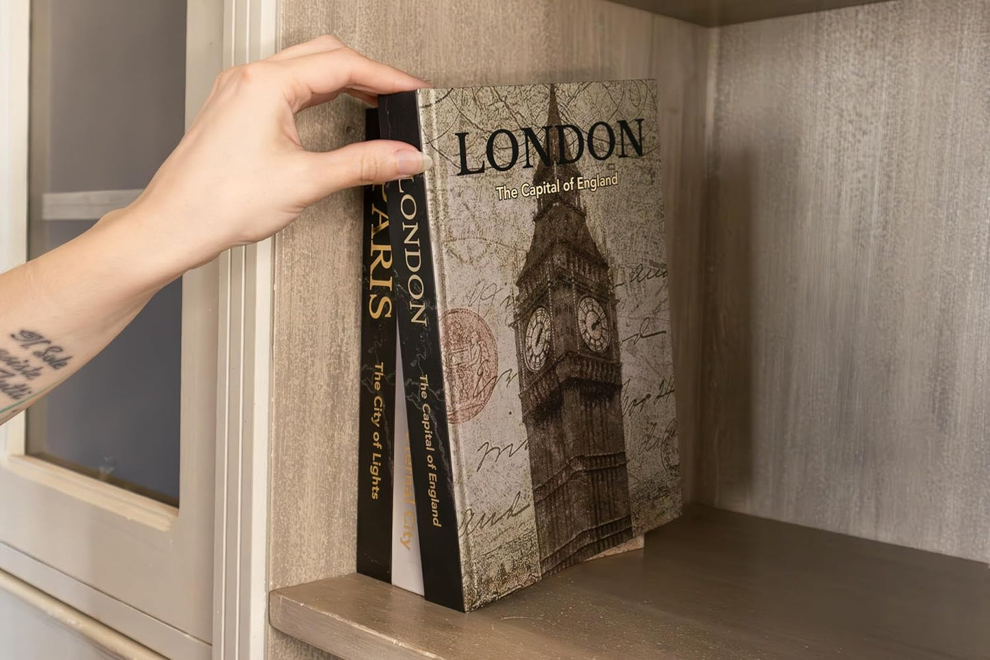 Decorative Books / . Decorative Boxes / Set of 3