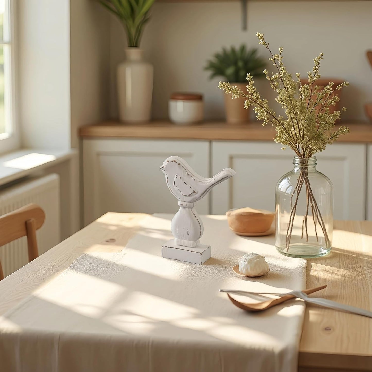 Farmhouse Small Bird Figurines Home Decor / White / 6 x 8