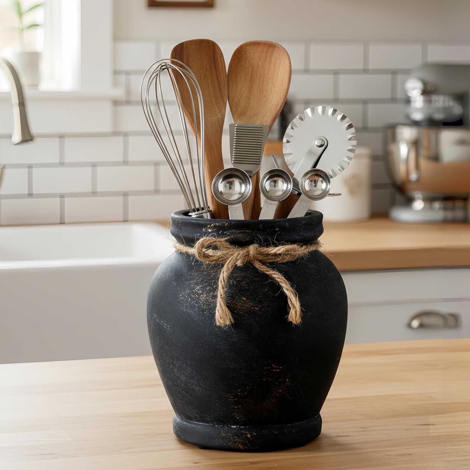 Handcrafted distressed black ceramic vase / Antique Black / 6.5 Inch