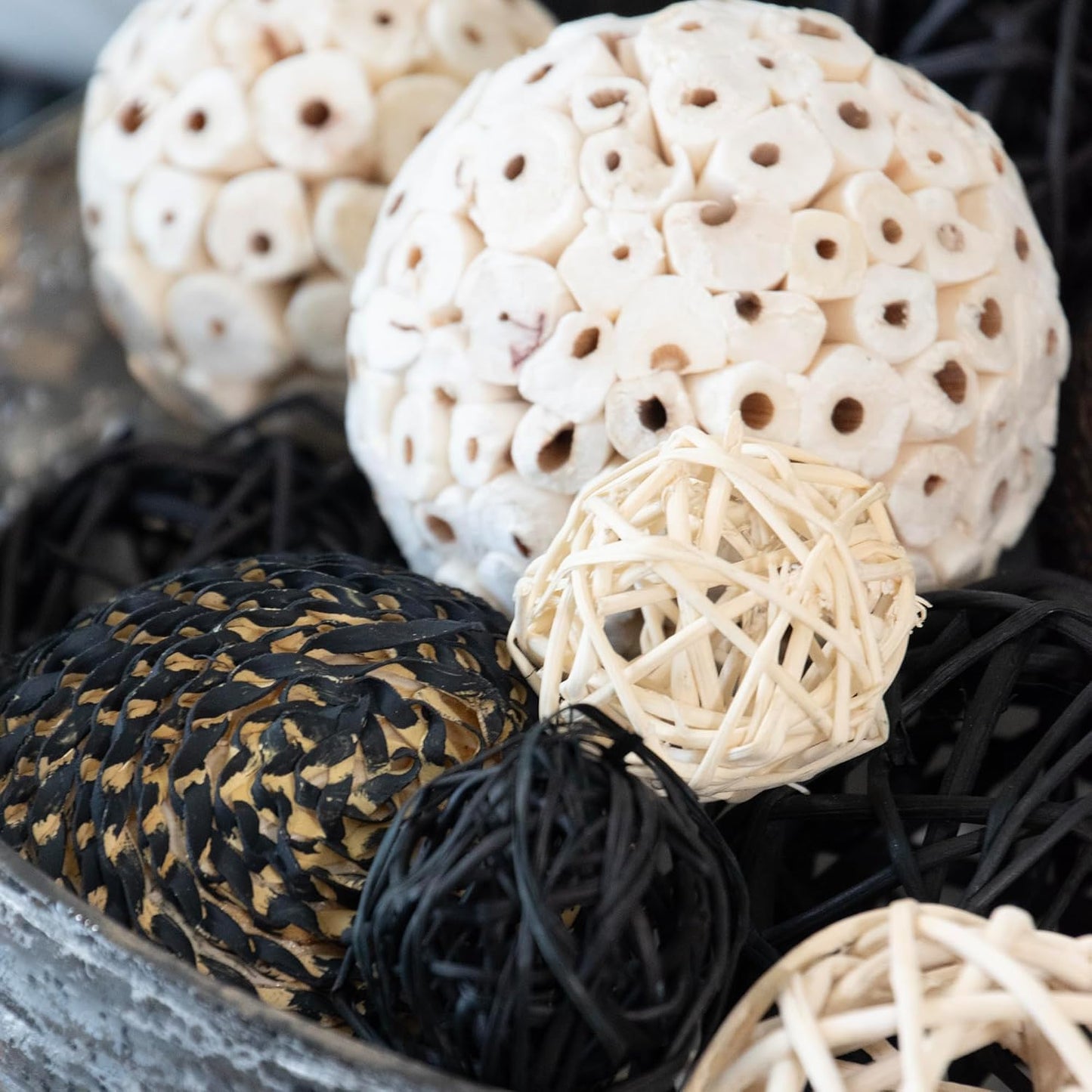 Decorative Balls Bag Bowl Filler Home Decor / Black & White