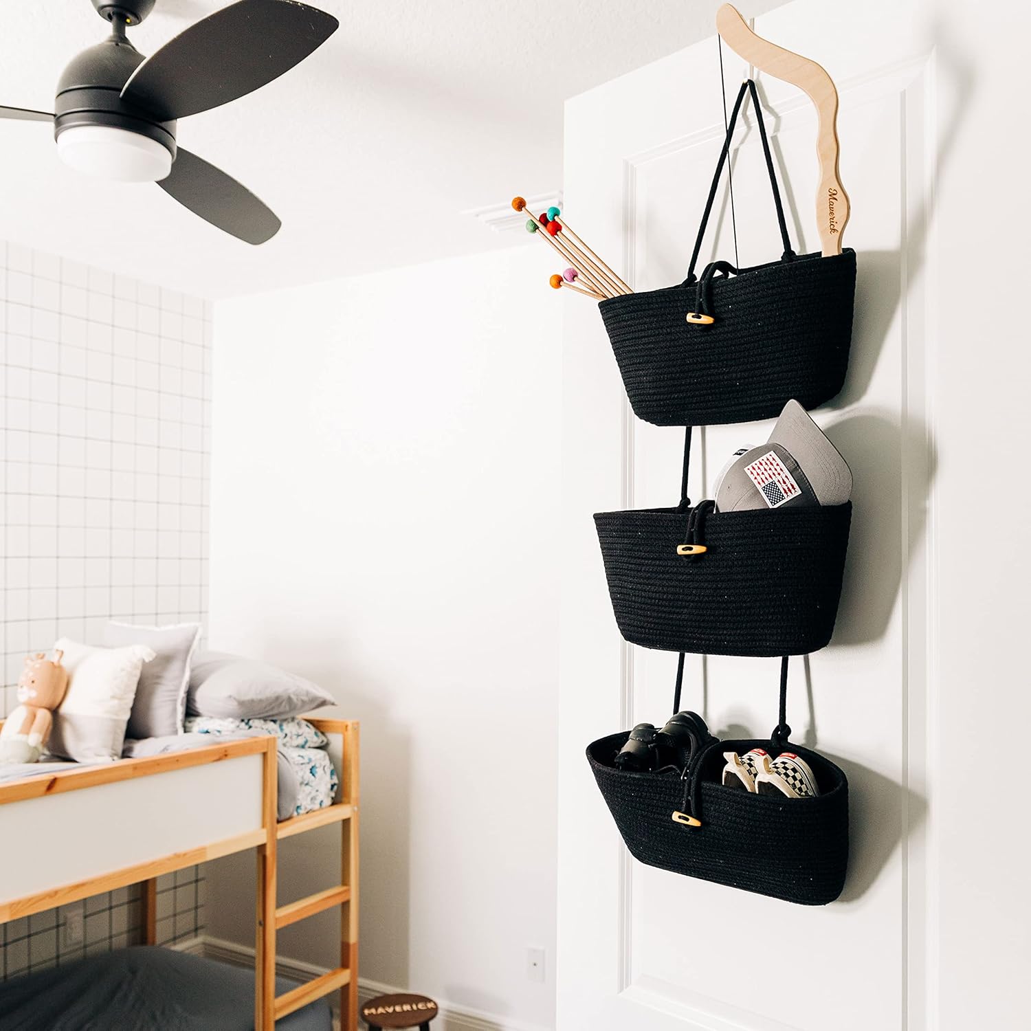 Hanging Baskets / Black Hanging Wall Baskets for Storage / Full Black / 3-tier
