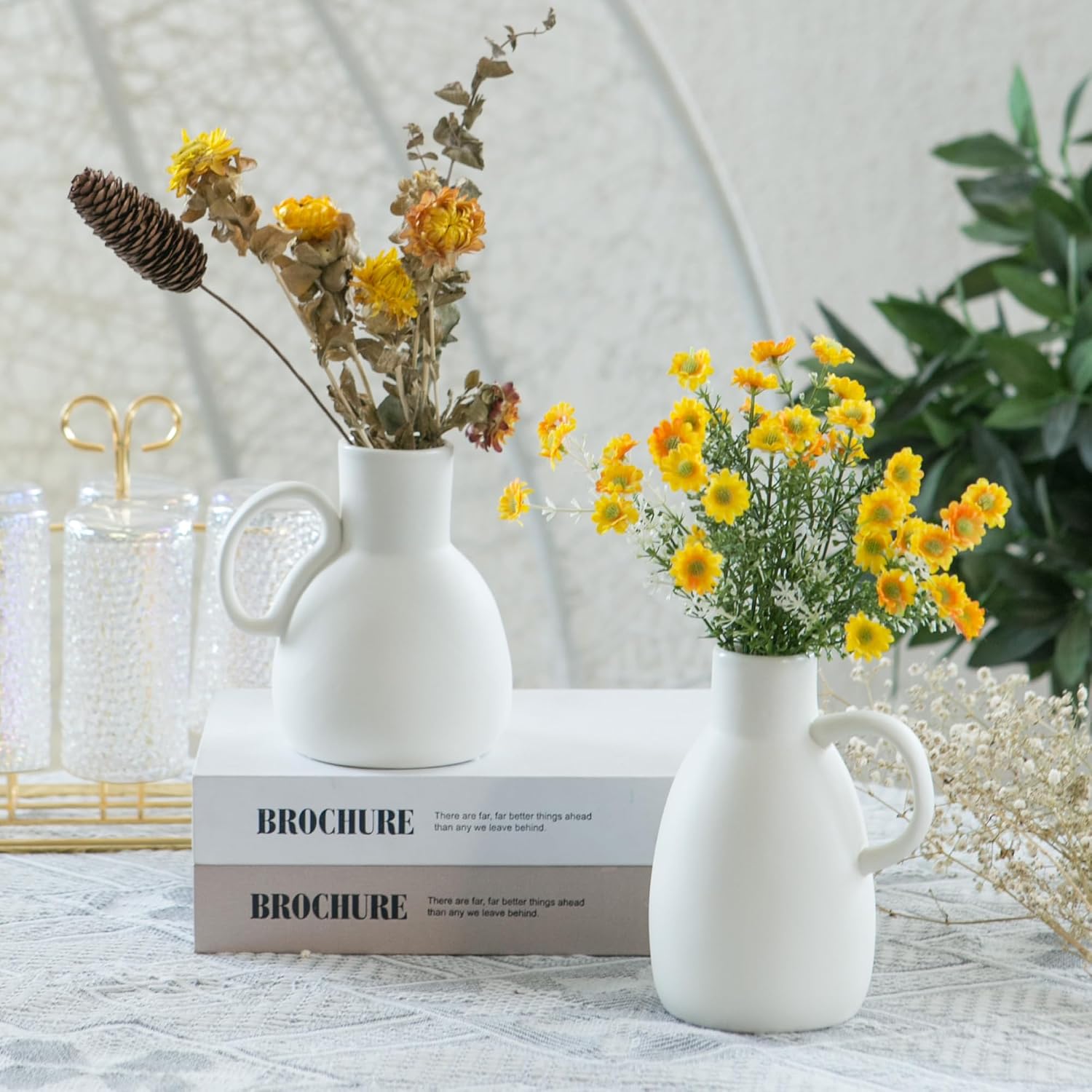 Ceramic Vase Set / White / Set of 2