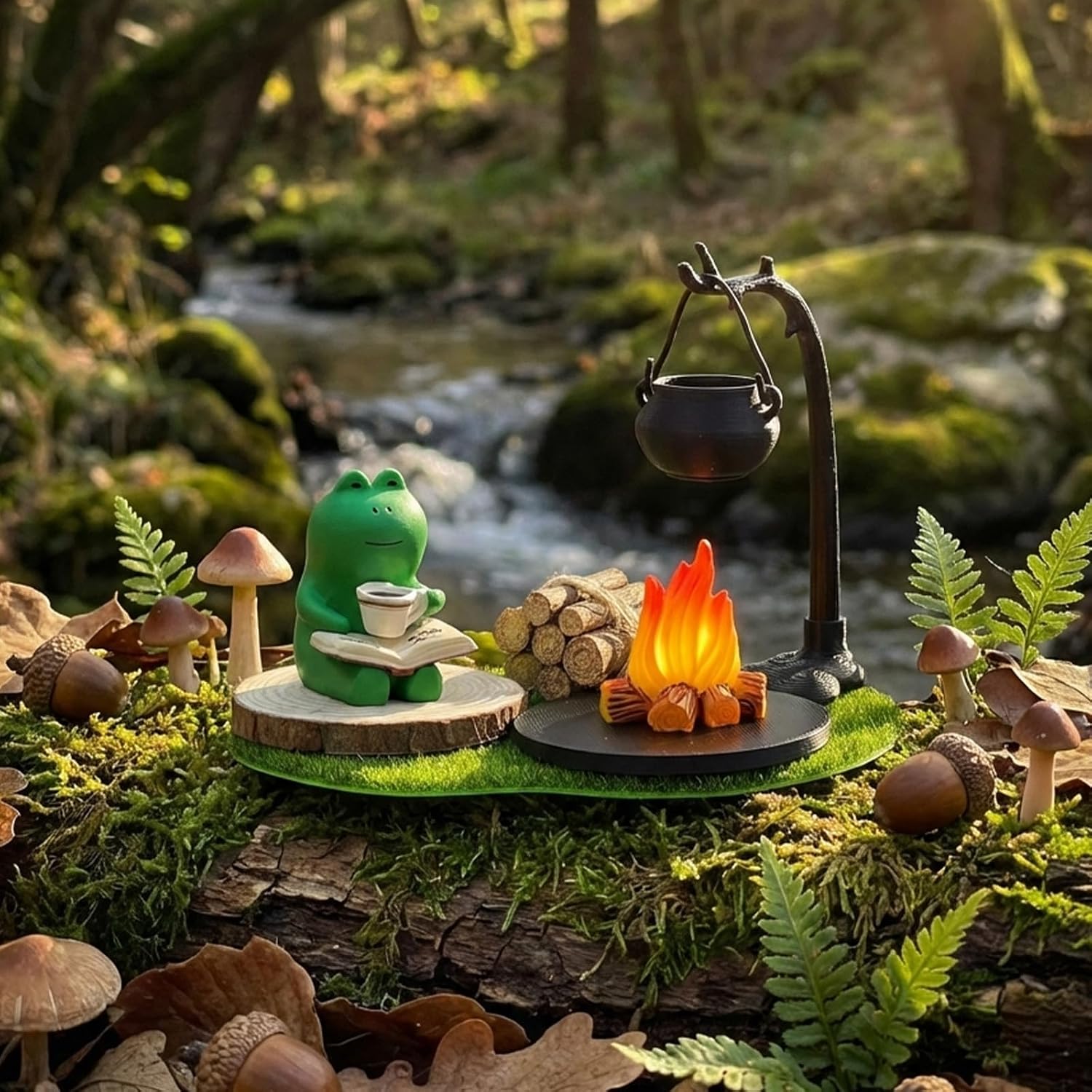 Miniature Figurines Set / Frog