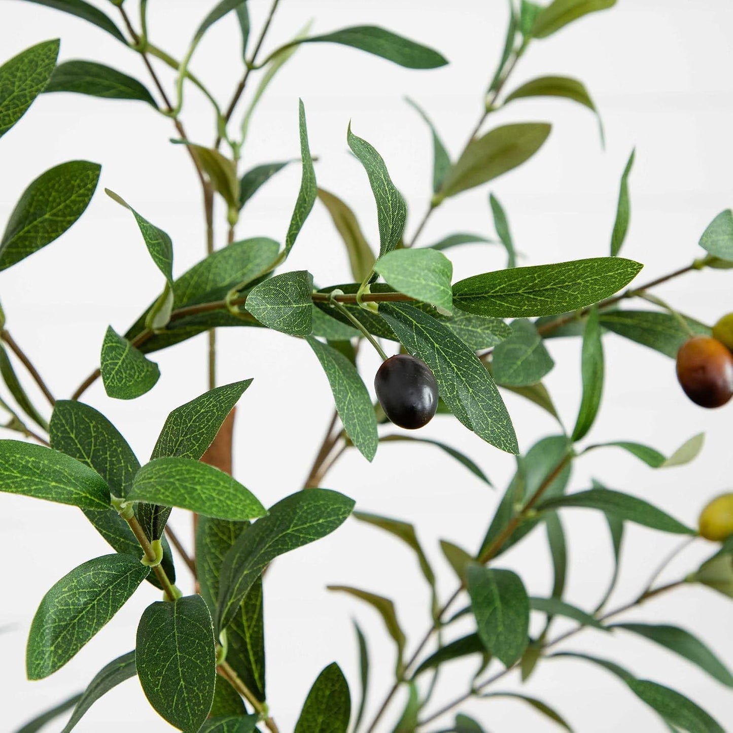 Realistic Branches and Lifelike / 3ft / 3 Inch
