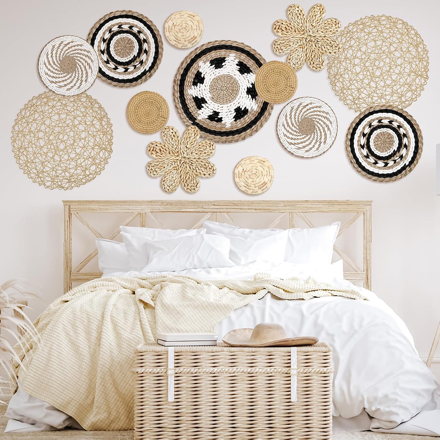Boho Wall Basket Decor Woven Rattan Flat Baskets Handmade Boho Wicker Bamboo / Bohemian / Set of 13