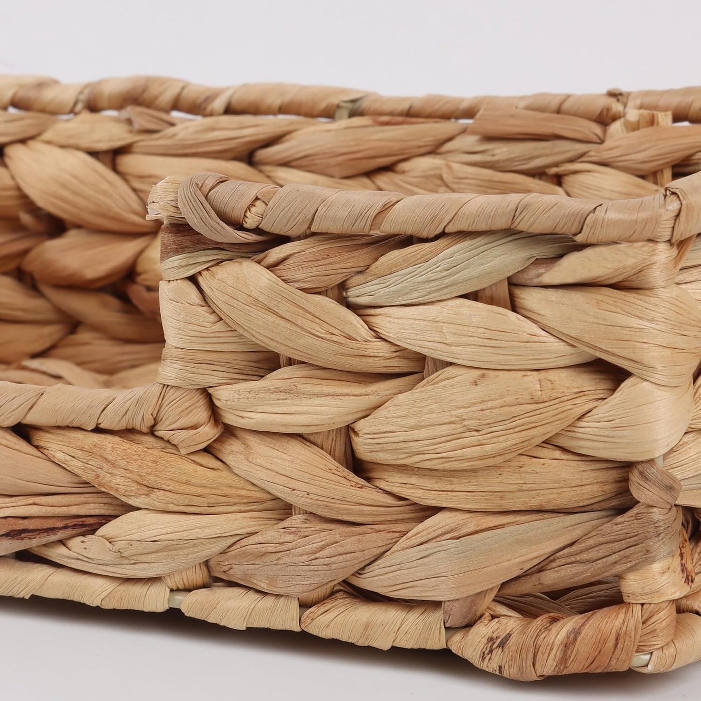 Napkin Holder / Water Hyacinth Napkin Dispenser / Natural / 7.08"L x 7.08"W x 2.75"H