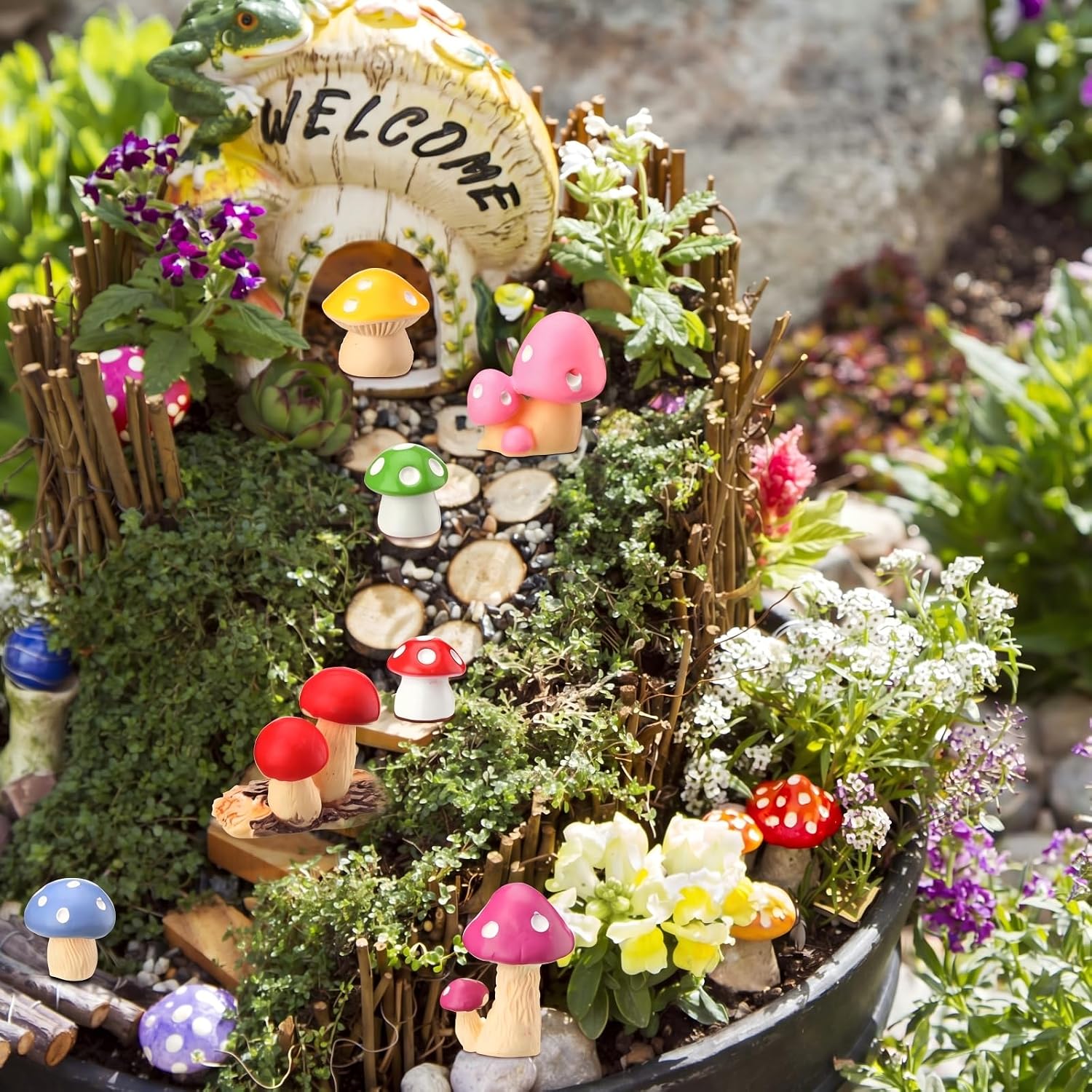 Tiny Mushrooms Bulk Mini Miniature Figurines Fairy Mushroom Decor Garden Mushroom / Set of 120